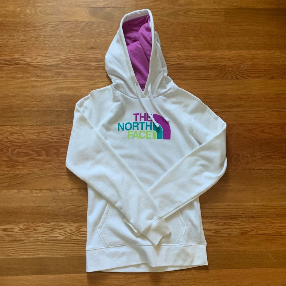 womens north face hoodie